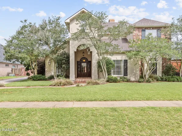 102 Plainfield Cir, Lafayette, LA 70503