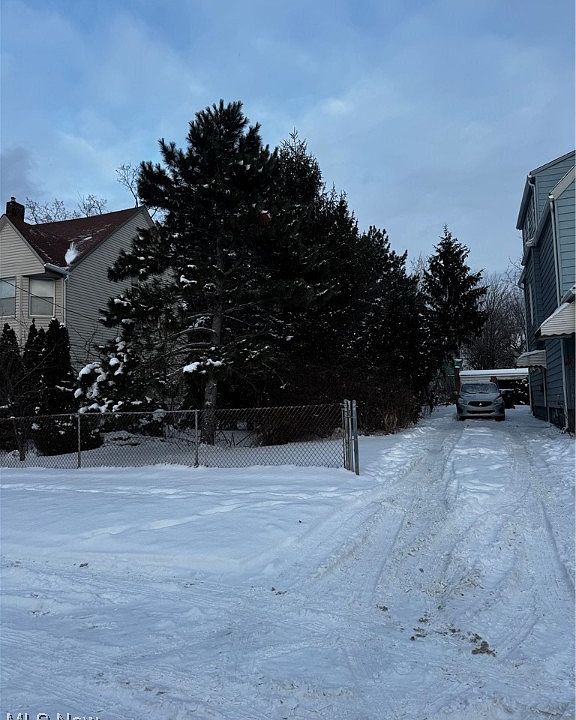 2nd image of 2241 E 87th St