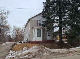 408 E A St, Iron Mountain, MI 49801