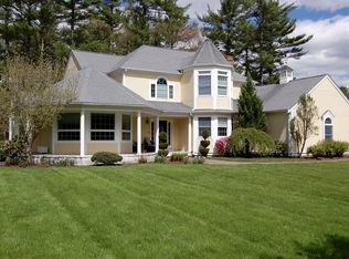 22 Round Hill Rd, Kingston, MA 02364