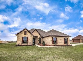 1055 Chartres, Kaufman, TX 75142