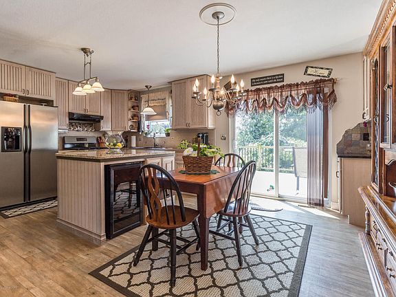 5th image of 4342 Cinnamon Ln