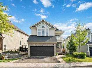 413 Tillsonburg St, Ottawa, ON K2T0C3
