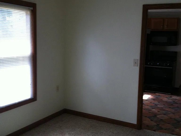 304 Central Ave #7 — Photo 3