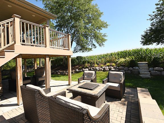 5th image of 14747 Clover Ln