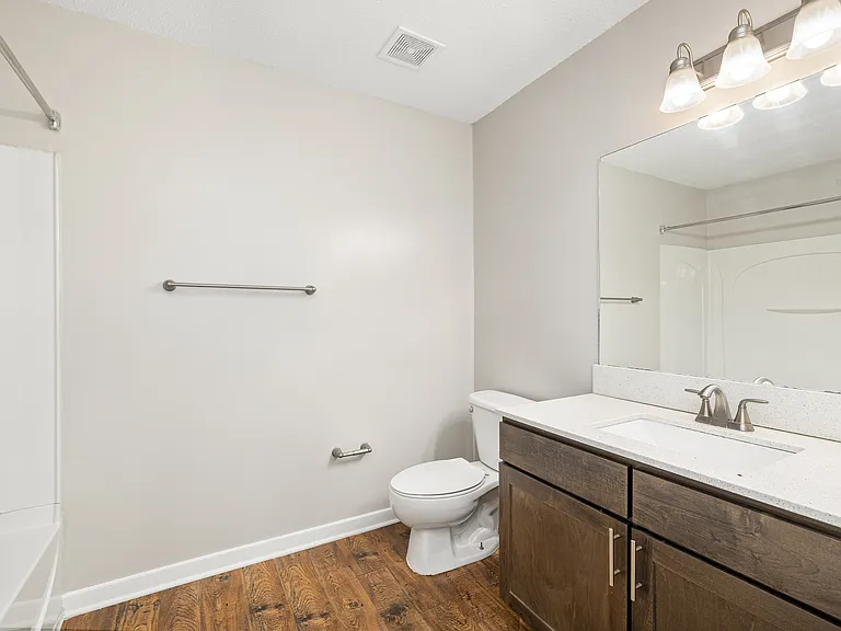 Reserve at Park Place Apartment Homes — Photo 21