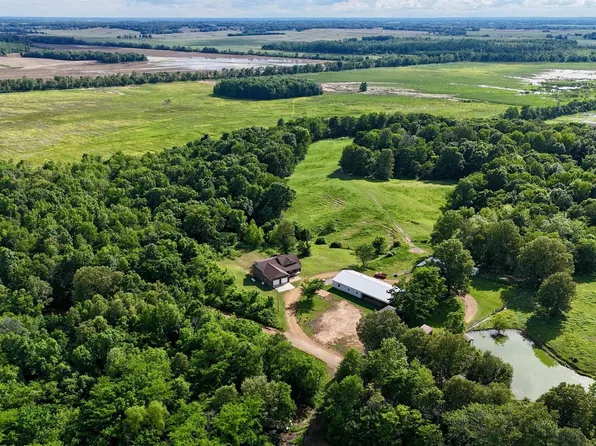 1300 Rocky Rd, Fancy Farm, KY 42039