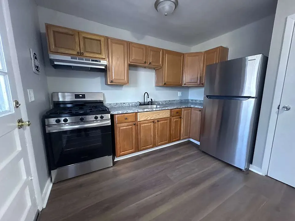 215 Blake St #31