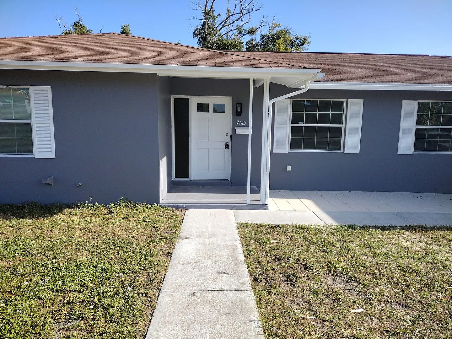 3 bed 2 bath Duplex — Photo 3