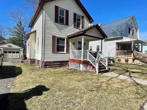 2nd image of 1011 N Lincoln St