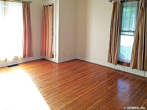 2nd image of 30 Lake Ave APT 3