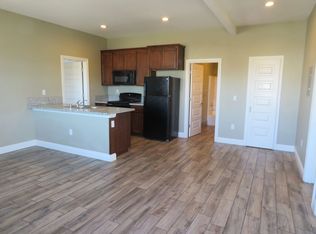 117 S Yolo St #25, Willows, CA 95988