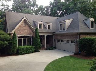 106 Sneed Dr, Taylors, SC 29687