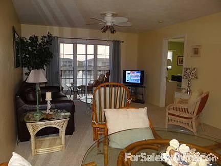 5th image of 3310 Loveland Blvd Unit 308