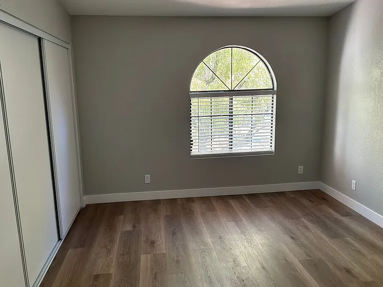 2635 S Durango Dr #201 — Photo 10