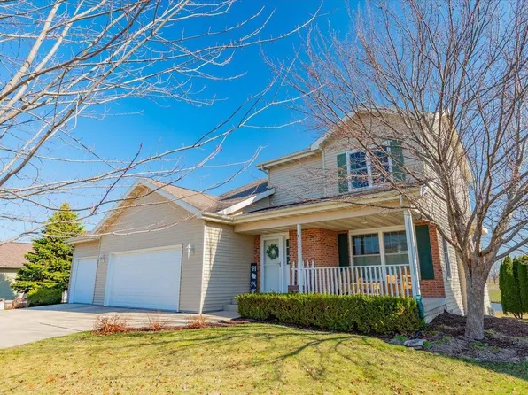 712 Edenberry Lane, Oregon, WI 53575