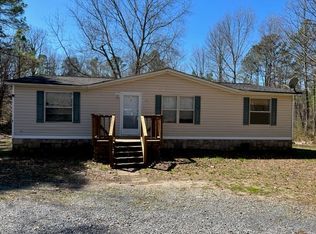 1276 Derby Dr, Cohutta, GA 30710