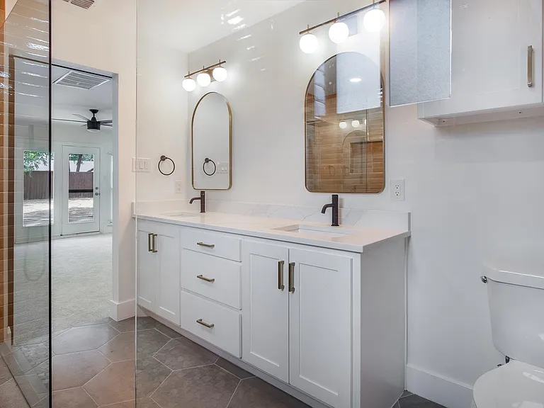 3271 Whitehall Dr — Photo 19