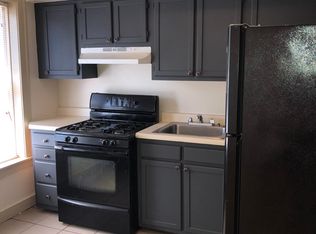 7158 S Rhodes Ave, Chicago, IL 60619