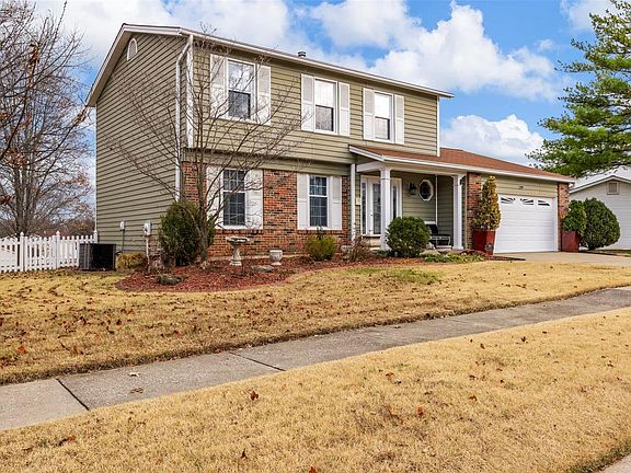 2nd image of 1040 Fernwood Trail Ct