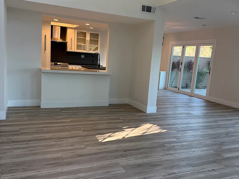 51 La Costa Ct — Photo 3