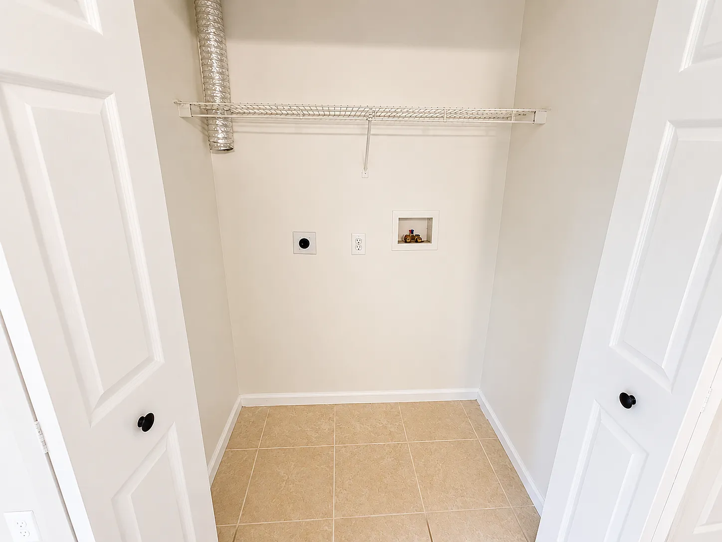 1312 Sherman Avenue - 1 — Photo 4