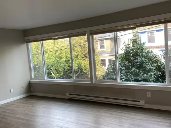 1401 E Harrison St #201, Seattle, WA 98112