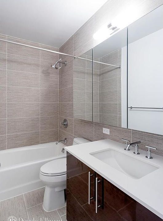 1st image of 300 E 40th St APT 5P