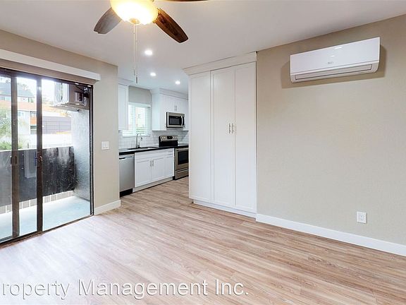 3rd image of 1010 33rd St #200