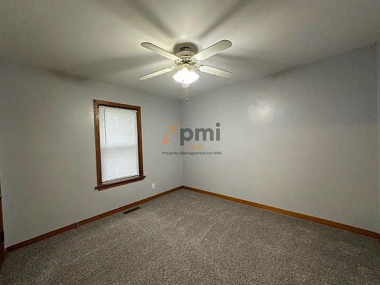 811 Institute St — Photo 10