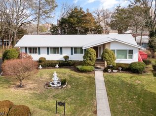 494 Seven Oaks Ct, Orange, NJ 07050