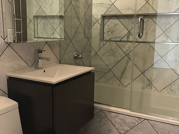 3rd image of 613 Woodward Ave #274747