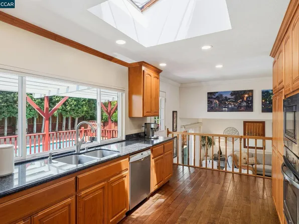 491 Ewing Dr, Pleasanton, CA 94566
