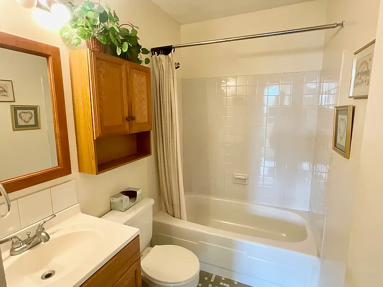 250 Gorge Rd #7H — Photo 18