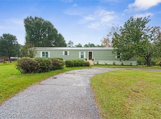 14820 N Quail Ridge Ln, Grand Bay, AL 36541