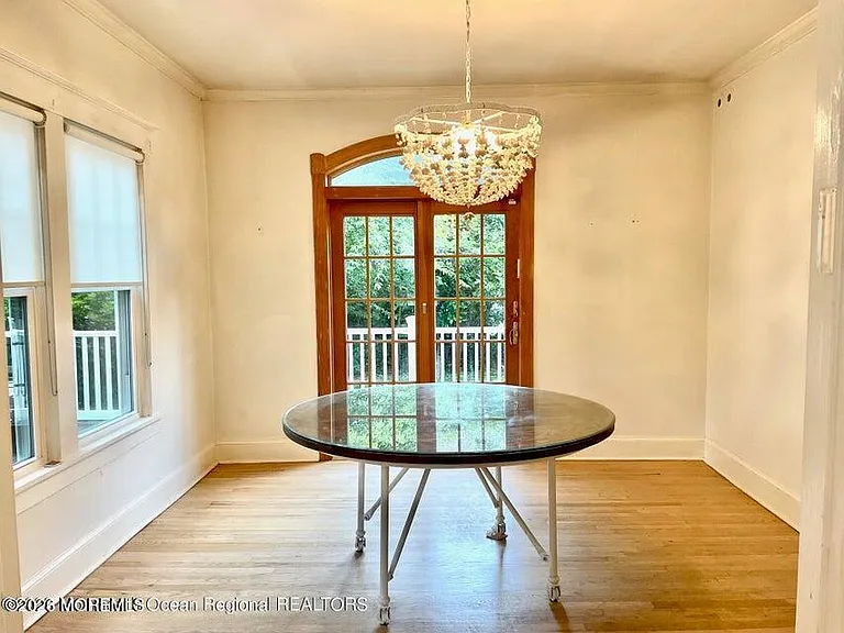 217 Elberon Blvd — Photo 3