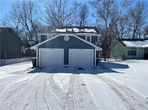 8105 E 100th Terrace Ct, Kansas City, MO 64134