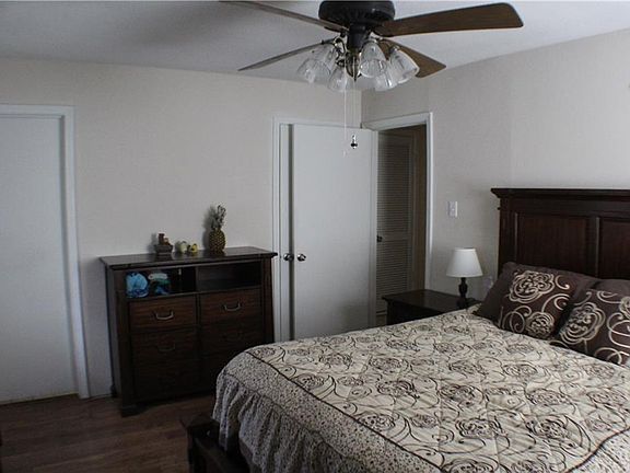 5th image of 705 Meadowview Dr