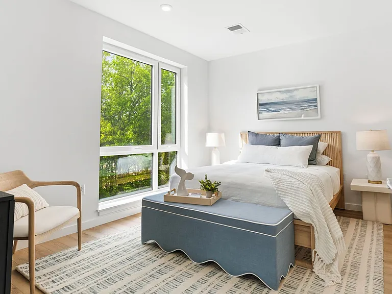 2454 Lafayette Rd #201 — Photo 4