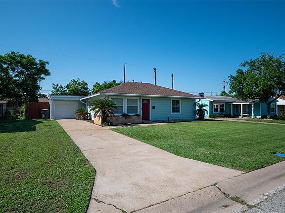 3rd image of 108 Tarpon Ave