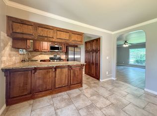 16 SW 148th St, Oklahoma City, OK 73170