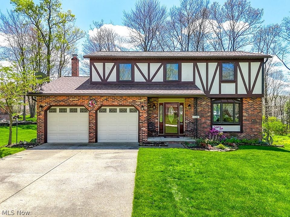 1st image of 1128 Berkshire Dr