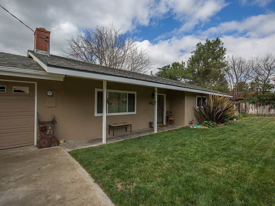1st image of 1309 Catarina St