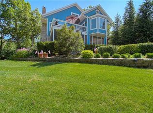 15 K St, Lake Lotawana, MO 64086