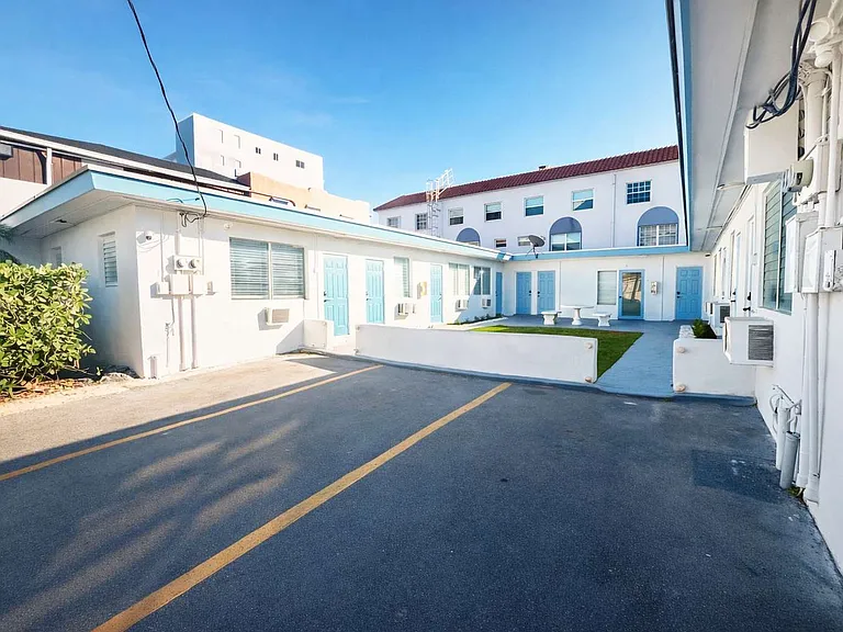 342 Van Buren St #1-ID1520235P — Photo 8