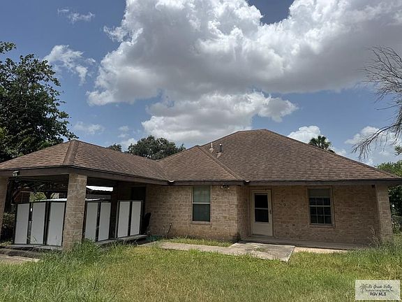 2nd image of 302 E Cano St