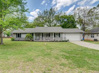 2172 Acacia Club Rd, Hollister, MO 65672