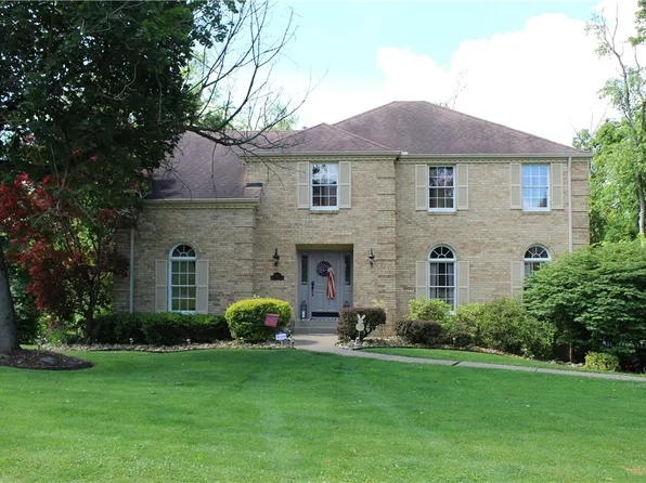 121 Kathy Ann Ln, McMurray, PA 15317