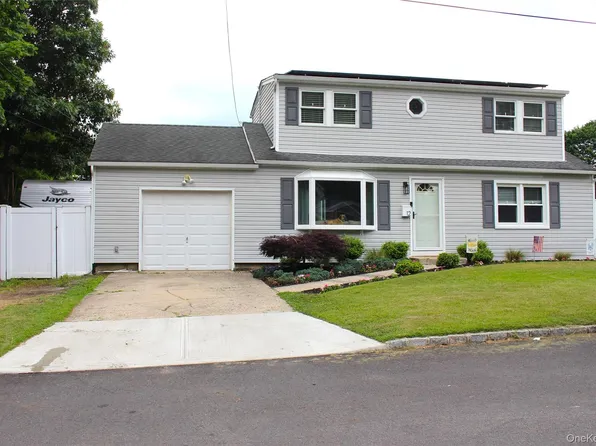 12 Carol Drive, Lake Ronkonkoma, NY 11779