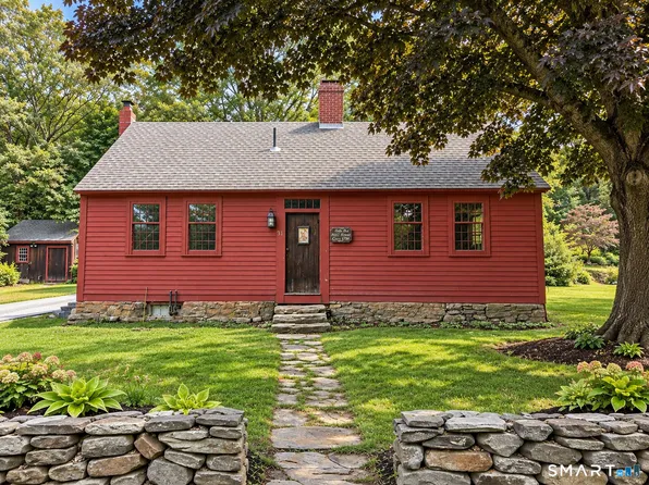 31 North Stonington Road, Stonington, CT 06355